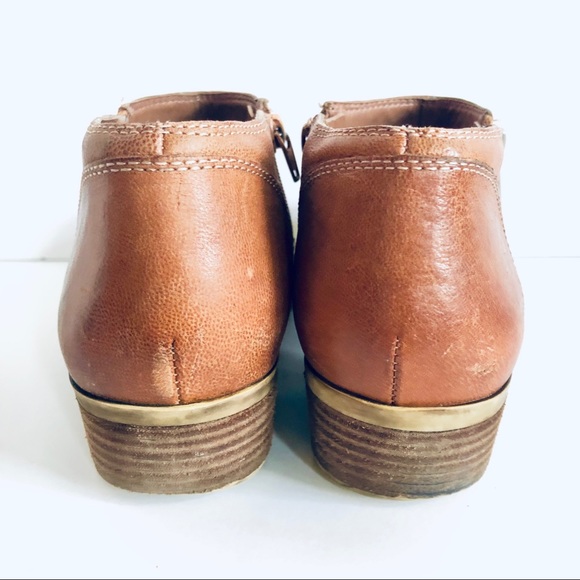 Lucky Brand Banca Brown Leather Ankle Booties - Picture 4 of 7